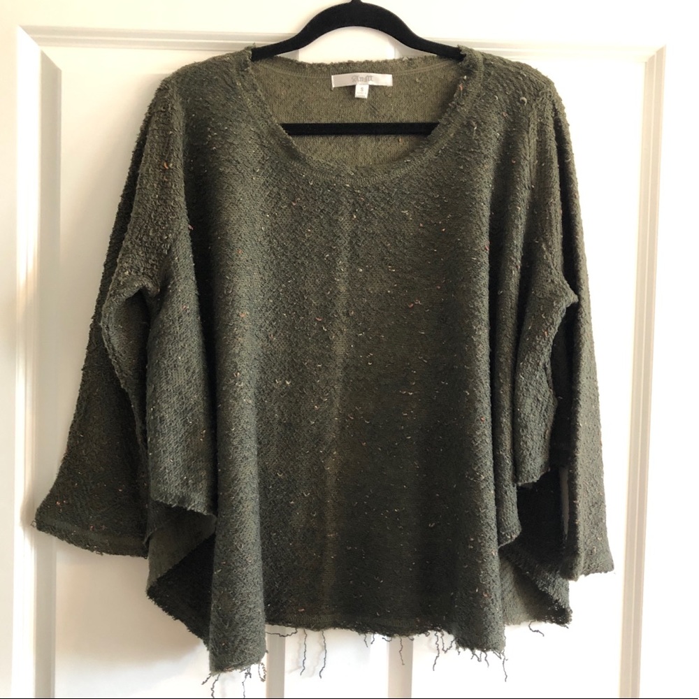 ANM Cropped Distressed Sweater